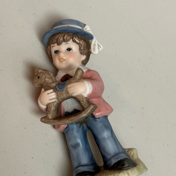 Homco Porcelain figurine Victorian Boy with Rocking Horse toy - Picture 2 of 10